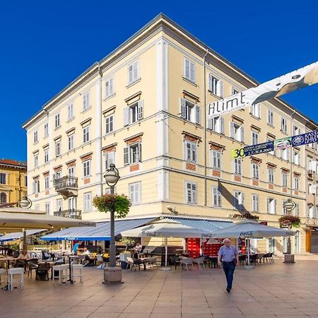 Main Square - Lloyd Apartment Fiume Kültér fotó